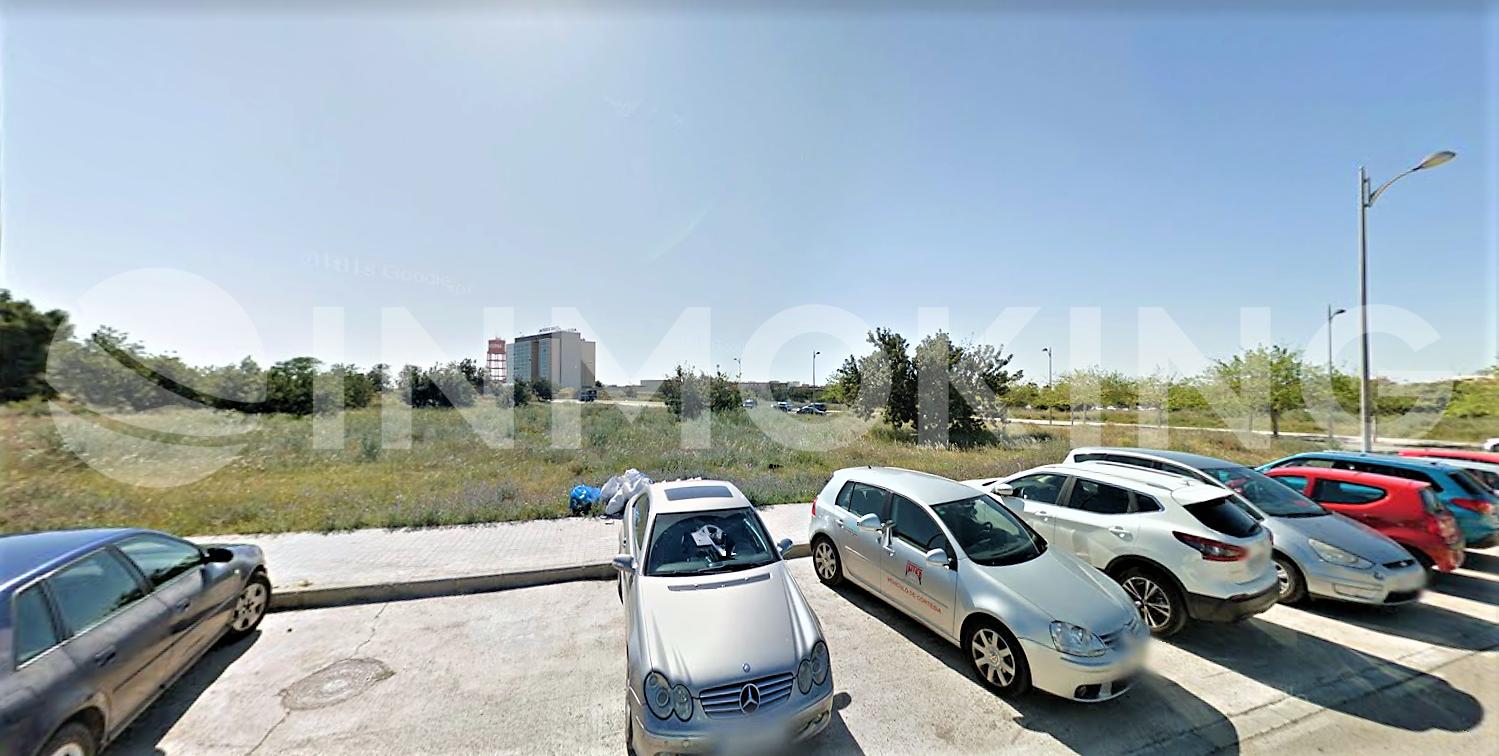 Foto de la propiedad Solar a dos calles de uso industrial y terciario en Paterna